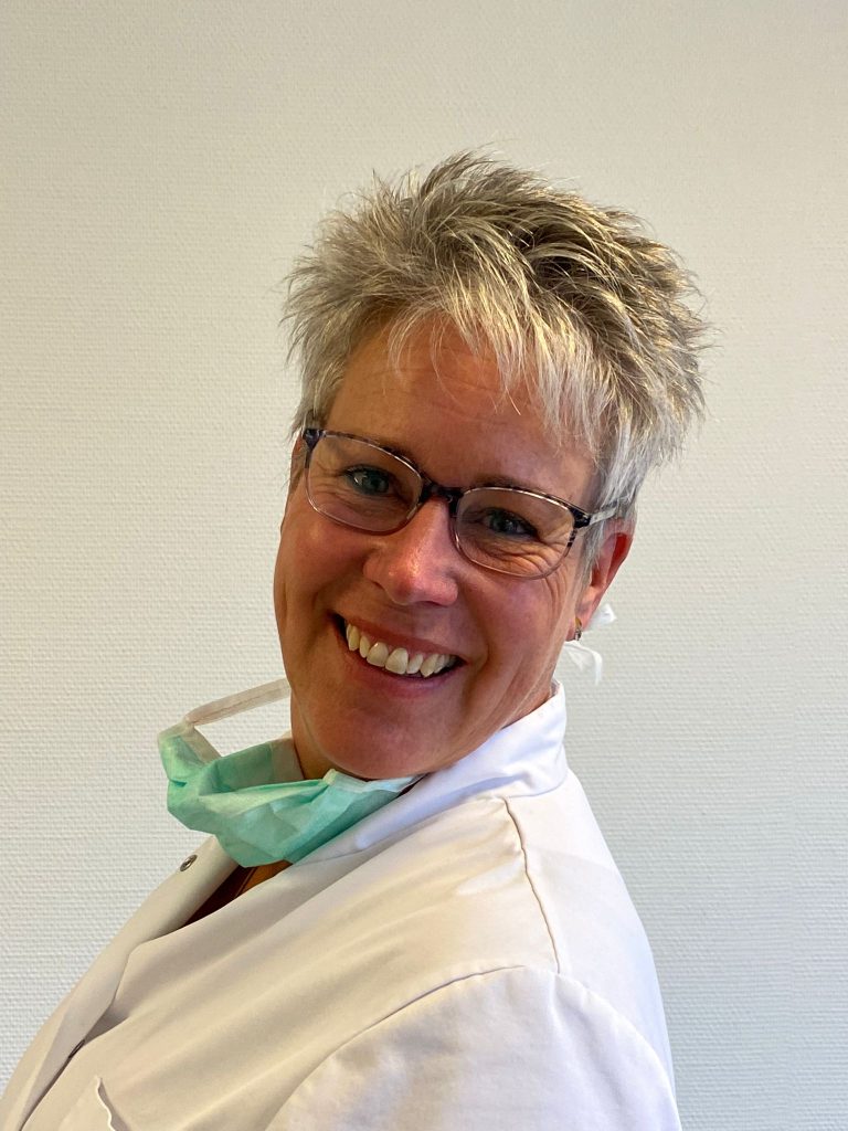 Evelyn Sytema – Tandarts Nauta – Heerenveen